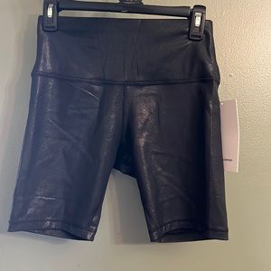 New with tags women’s lululemon align bike shorts size 8